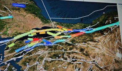 7 ve üzeri deprem üretecek gerginlikte faylar tespit edildi! İstanbul için kritik 2 hat