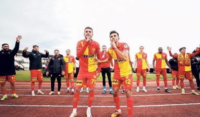 90+3 Ege’de Futbol | Stoilov’un ordusu Süper Lig’e doğru