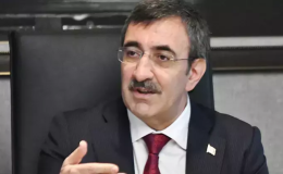 Cevdet Yılmaz: Enflasyonla mücadele ederken büyümeyi de sürdürüyoruz
