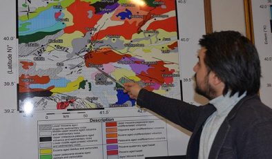 Doç. Dr. Çağlar Özer’den deprem yorumu: Bir gün depremle yüz yüze gelme ihtimalimiz çok yüksek