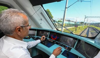 “2 yıl içerisinde yerli ve milli tren seti sayımız 25’e ulaşacak”
