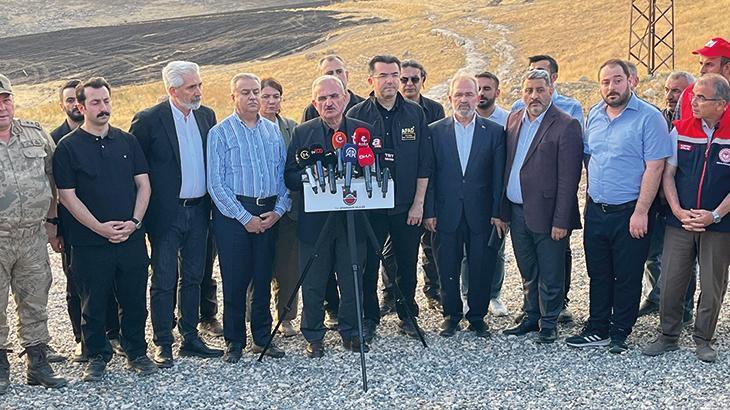 Bakan Yardımcısı Münir Karaloğlu: Yangının çıkış nedeni araştırılıyor