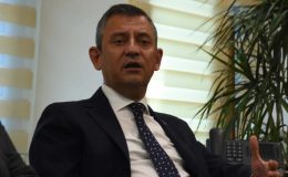 CHP Genel Başkanı Özel, İzmir İl Başkanlığı’nı ziyareti etti