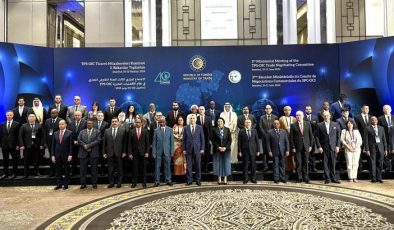 “İİT üye ülkeler arasındaki ticaret oranımızı yüzde 25’e çıkarmamız gerekiyor”