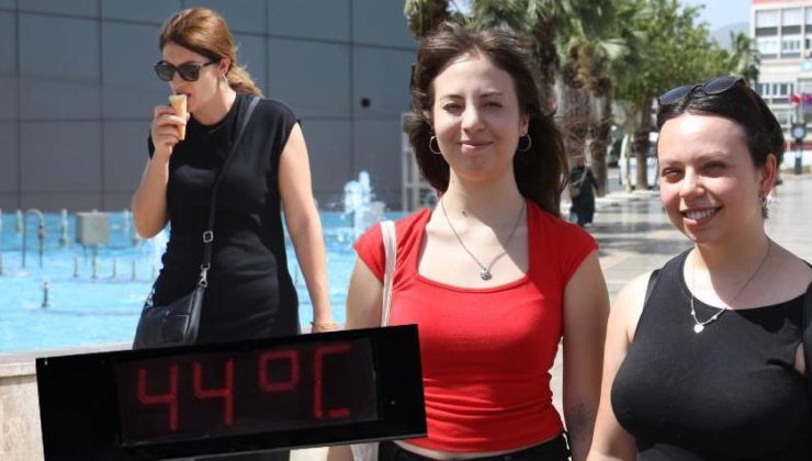 Termometreler 44 dereceyi gösterdi: ‘Rüzgar bile sıcak üflüyor’