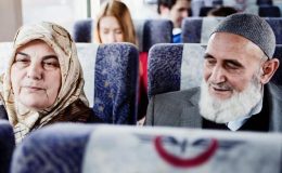 Bakan Uraloğlu açıkladı! 353 binden fazla emekli indirimli seyahat etti