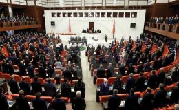 En düşük emekli aylığının 12 bin 500 liraya yükseltilmesini içeren kanun teklifi Komisyon’da