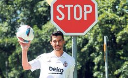 ÖZEL | Beşiktaş’ta Necip Uysal’dan yabancı kuralı çıkışı! ’40 yaşına kadar oynarım’