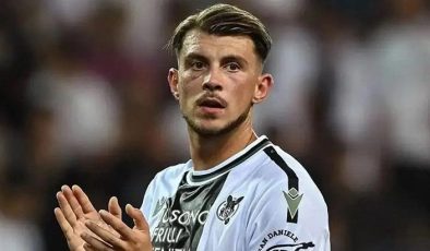 SON DAKİKA                         Fenerbahçe’ye şok! Galatasaray, Mourinho’nun istediği yıldız için devrede