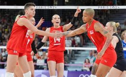 SON DAKİKA | Filenin Sultanları’ndan Hollanda karşısında tarih zafer! Olimpiyatta müthiş geri dönüş