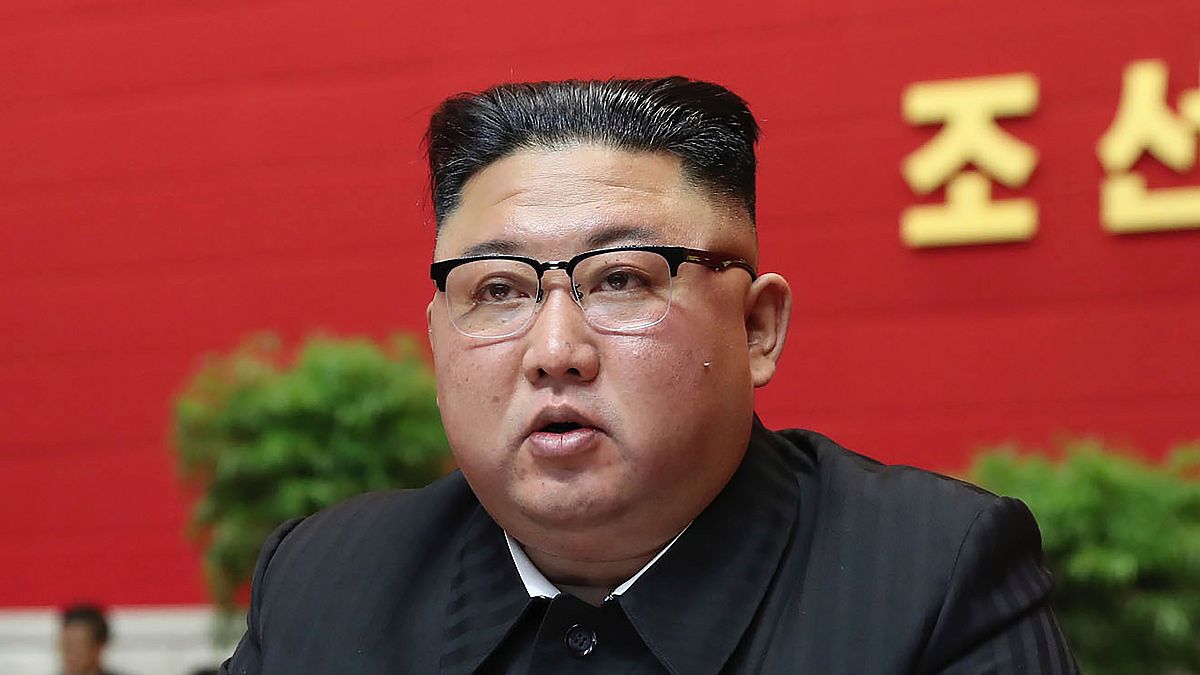 Kuzey Kore lideri Kim Jong Un: Ekonomi planımız tüm sektörlerde başarısız oldu