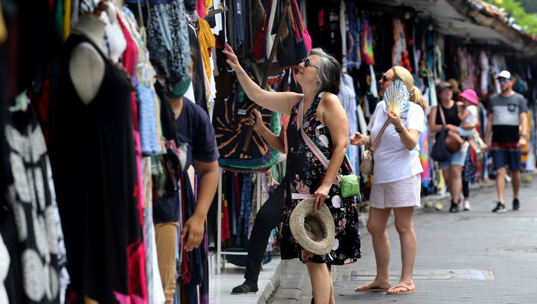 Bali’ye gidecek turistlere kıyafet yasağı: Uymayanlara ceza verilecek